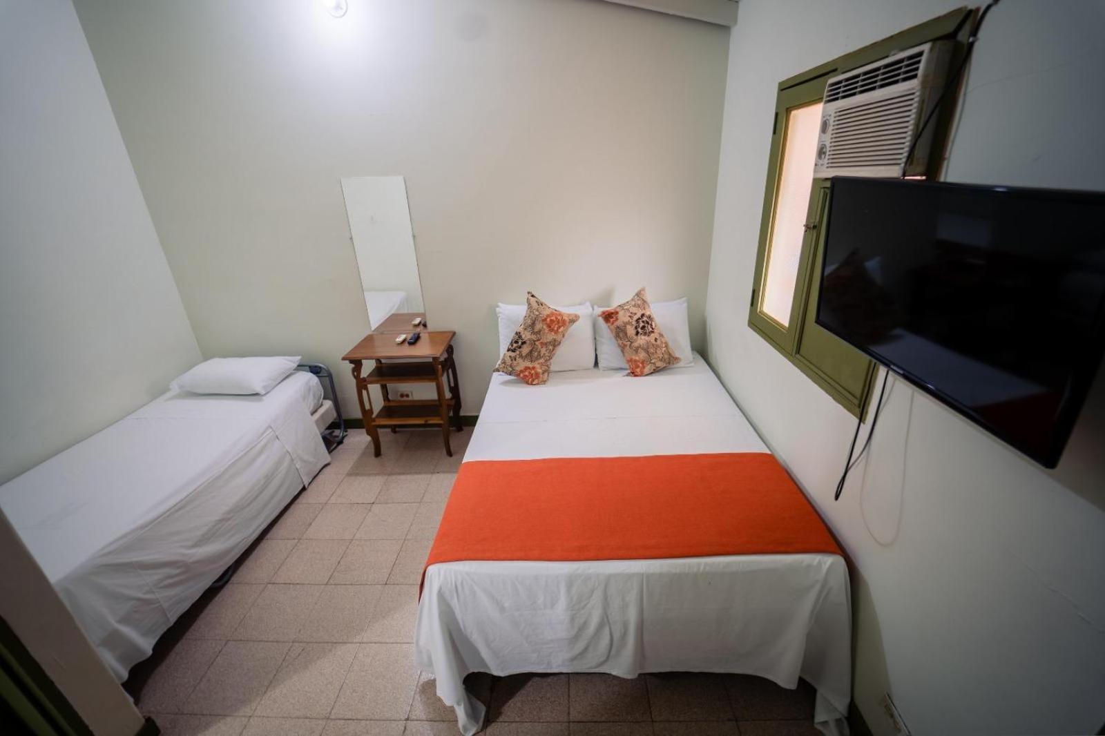 Hosteria De La Plaza Menor Santa Fe de Antioquia Eksteriør bilde